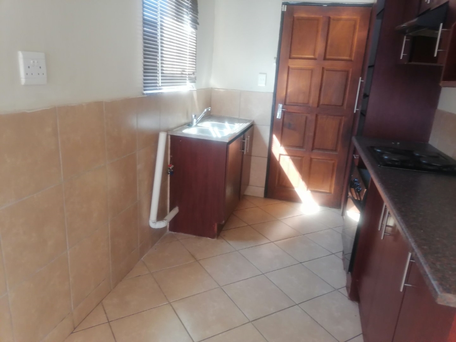 To Let 3 Bedroom Property for Rent in Pinehaven Free State